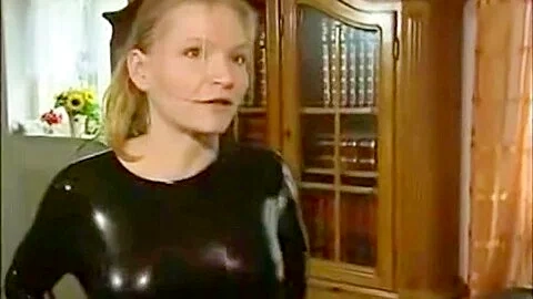 Experience Catsuit Vacbed