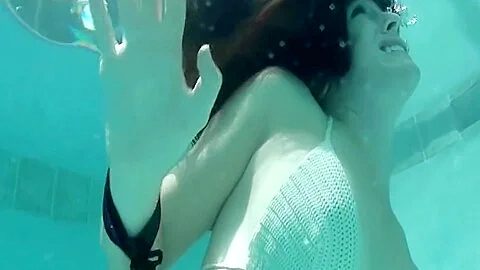 Underwater Bondage With Weight